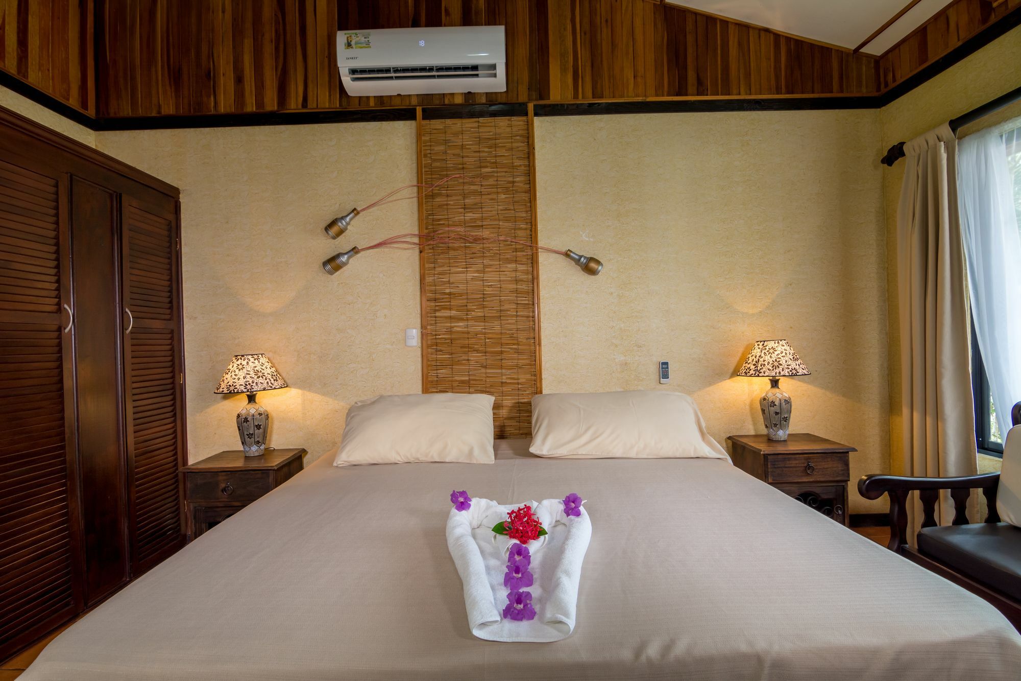 Pacific Paradise Resort Кепос Экстерьер фото